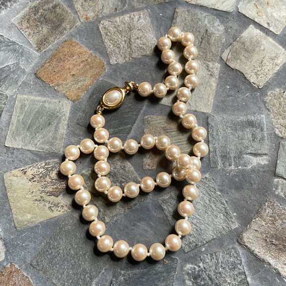 VTG Carolee 14K Gold plated pearl necklace - Picture 8 of 12